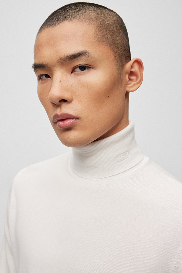 ΠΛΕΚΤΗ ΜΠΛΟΥΖΑ HUGO - 118 ΕΚΡΟΥ